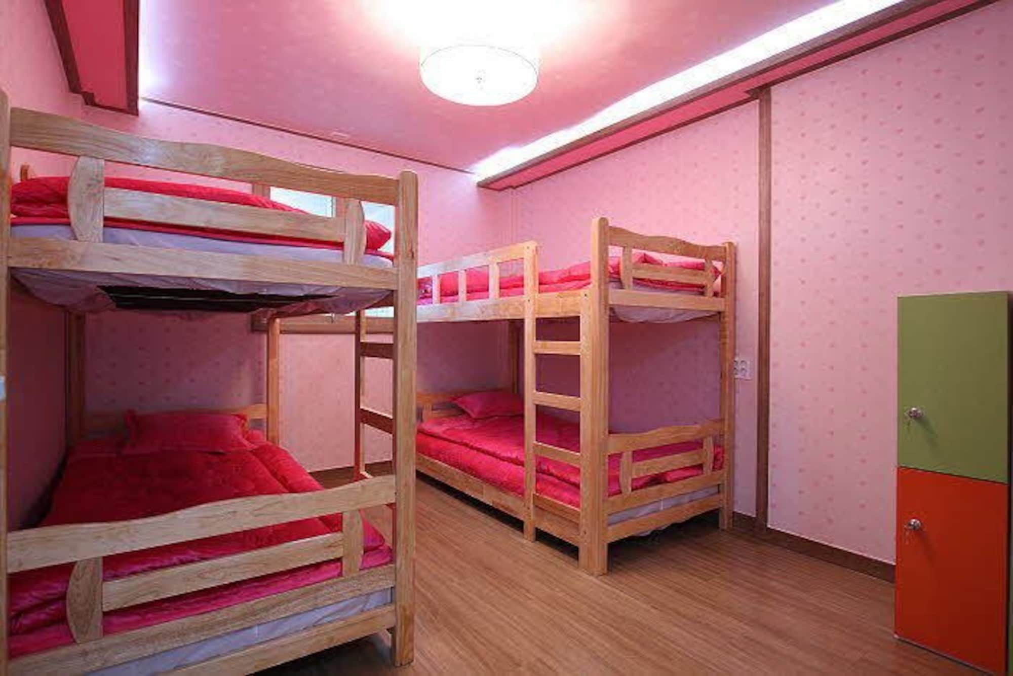 Gyeongju Friend Guesthouse Kültér fotó